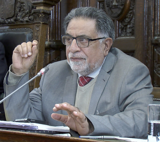 Prof Nazir Shawl.