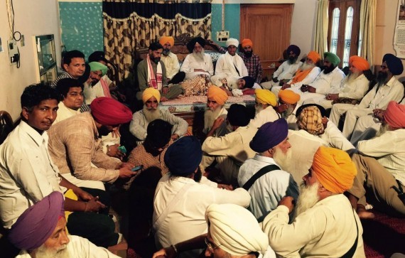 Yogendra Yadav meets Bapu Surat Singh Khalsa