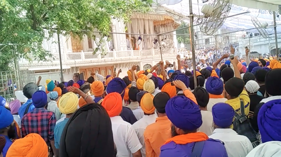 Khalistan slogans raised in front of Akal Takhat Sahib