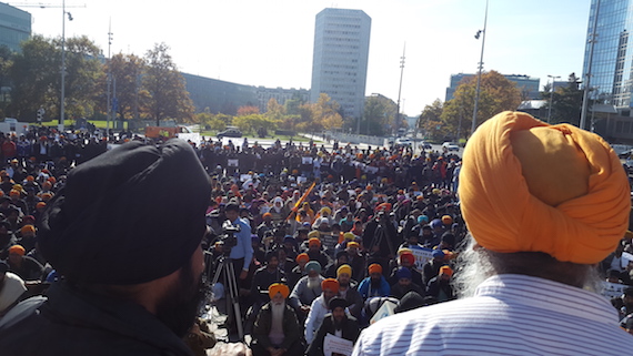 Sikhs demonstrate outside UN headquarters2