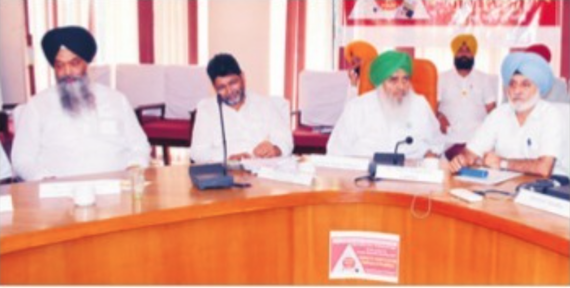 SAD MP Prem Singh Chandumajara (L), Farmers' leader Pashaura Singh Sidhupur (C-R) and economist Sucha Singh Gill (R)