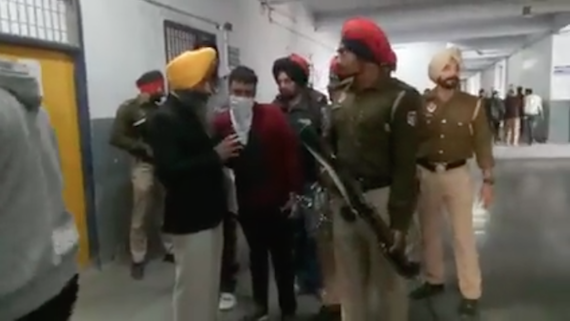 Advocate Jaspal Singh Manjhpur with Jagtar Singh Jaggi (in police custody) during a court appearance in Ludhiana | File Photo used for representational purpose only