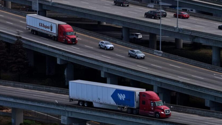 Sikh Coalition, Allies Sue California to Protect Immigrant Truck Drivers