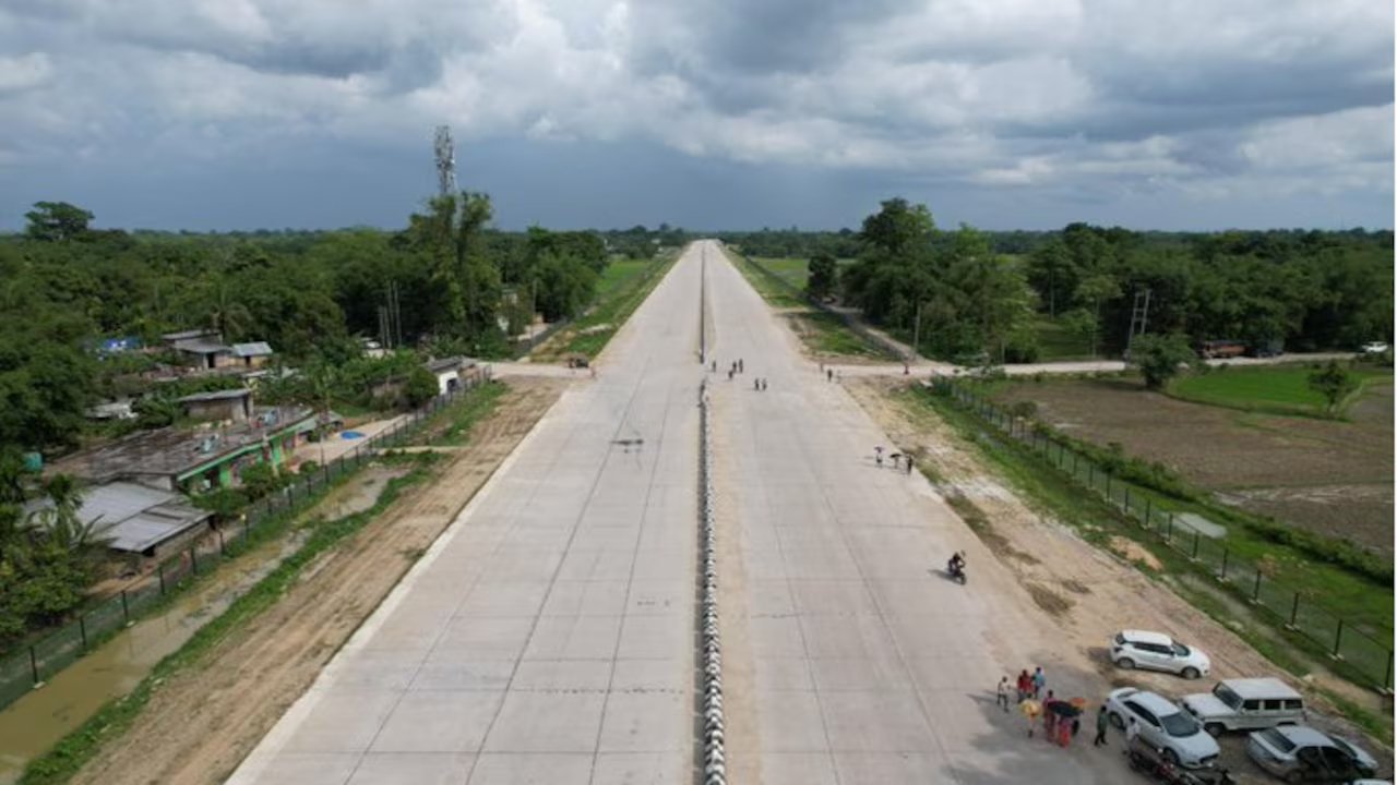 India to Inaugurate Double Use Road Strip in Assam After IAF Holds Successful Trial