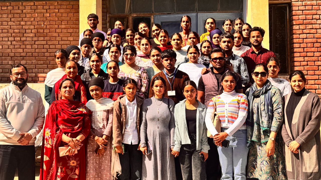 Sri Guru Granth Sahib World University Organises Educational Visit to Ropar Wetland and Fishery Center