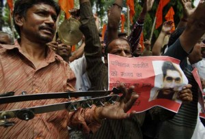Protests over demise of Sarabjeet Singh